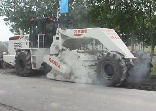 WR2300L Cold Recycler Construction in Lingbi County, Anhui